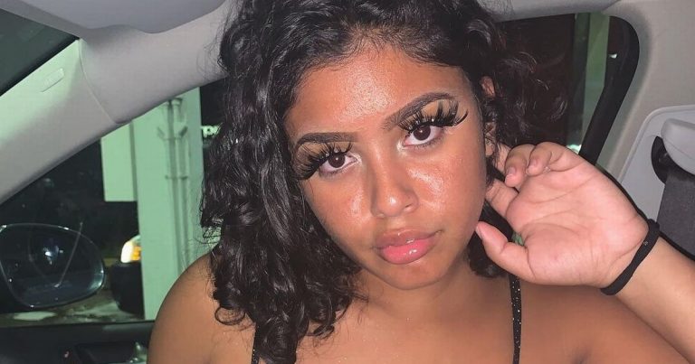 La star d&rsquo;OnlyFans a une crise cardiaque en essayant de « se ramasser à sec » pendant un strip-tease