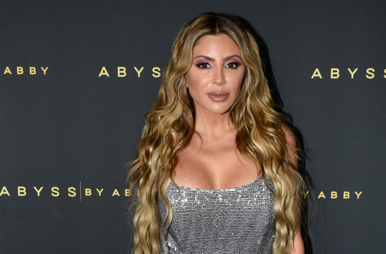 L&rsquo;ancien meilleur ami de Kim Kardashian est la dernière star à…